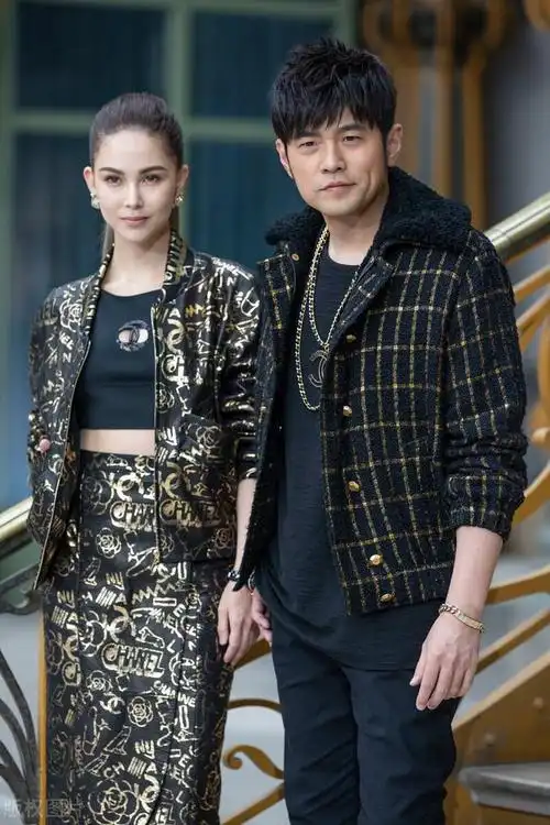 近日,根据中华慈善总会官方网站的消息,周杰伦昆凌这对明星夫妻捐赠了