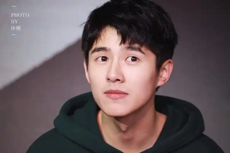 刘昊然 - 堆糖,美图壁纸兴趣社区