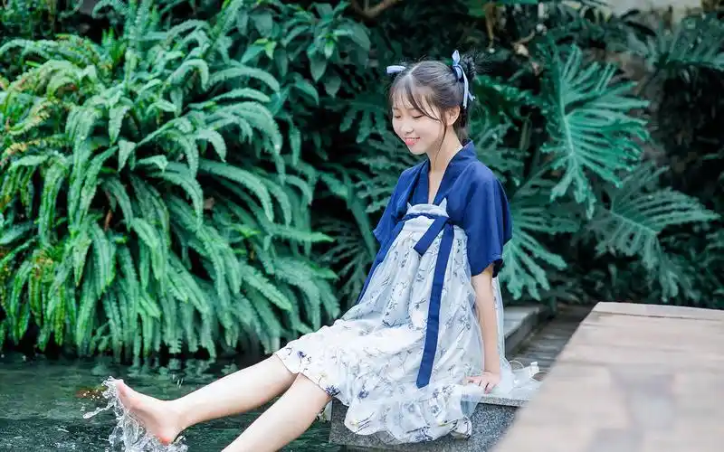 古风汉服美女清新唯美高清壁纸