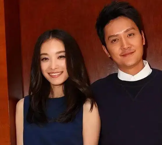 赵丽颖和冯绍峰的婚姻短暂又仓促,其实像极了金星描述的不合适?