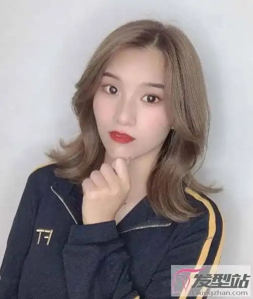 外翻八字刘海怎么卷 时髦显年轻网红刘海推荐
