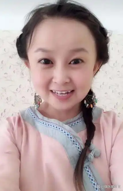 袖珍女朱洁结婚多年不敢要孩子如今过得怎样了