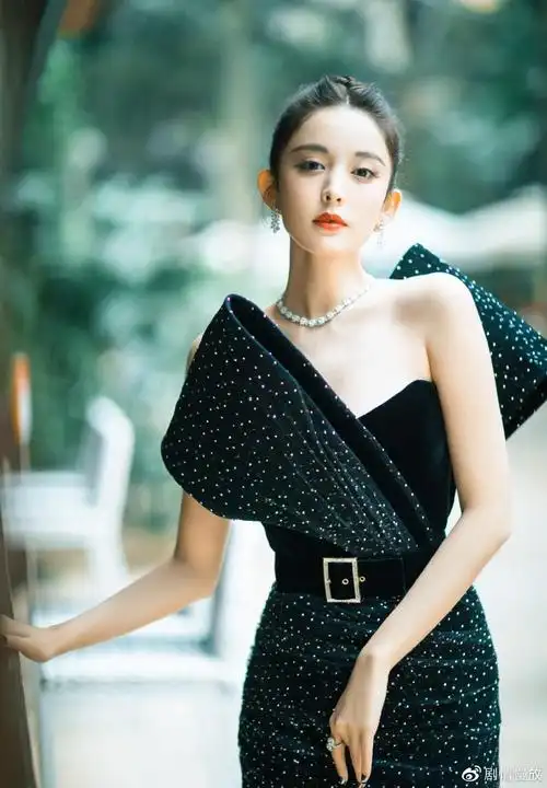 古力娜扎:写真图集