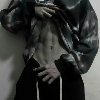 男生腹肌照片头像