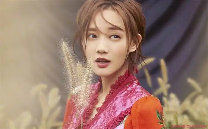 李一桐李雪黑历史 李一桐原名李雪吗整容了吗