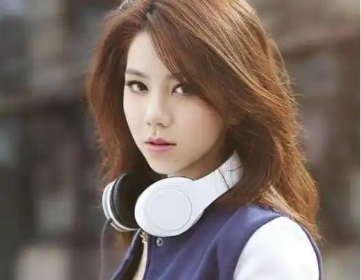 歌后邓紫棋,为啥不上湖南台了,是大牌还是节目组封呢_内地_发展_音乐