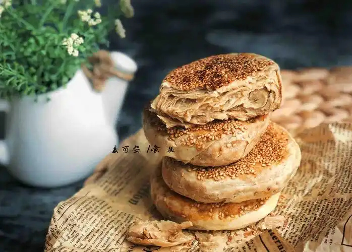 层次分明的【老北京麻酱烧饼】