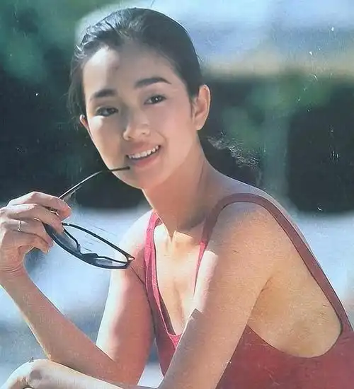 年轻时期的巩俐有多美惊艳了无数人