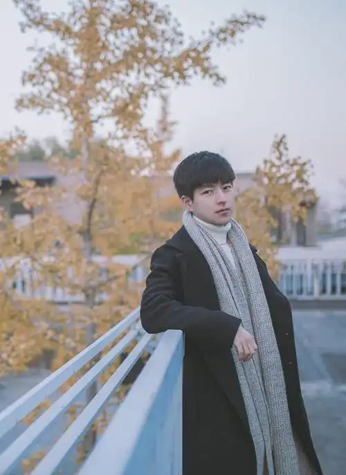 他是高考理科状元也是北大最帅校草才华令网友折服