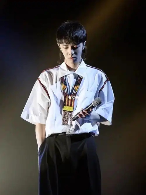 华晨宇  #华晨宇yu  丸总我的白月光