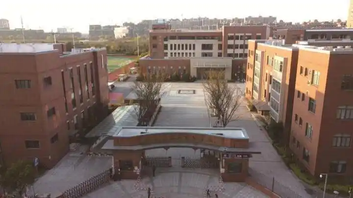 北城中学,北城小学,十里坊小学,启秀市北学校,禾光幼儿园,九年一贯制