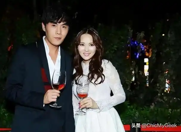 被夸过被骂过伊能静这次母凭子贵了