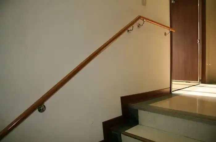 靠墙护手-靠墙扶手系列-佛山铭豪护栏