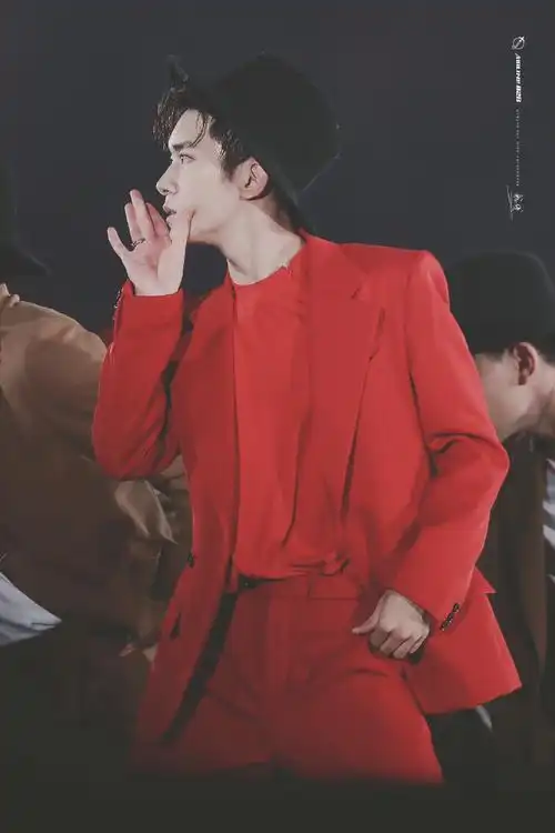 美图美频好多好多【新鲜事】tfboys六周年演唱会合集@tfboys-易烊千玺