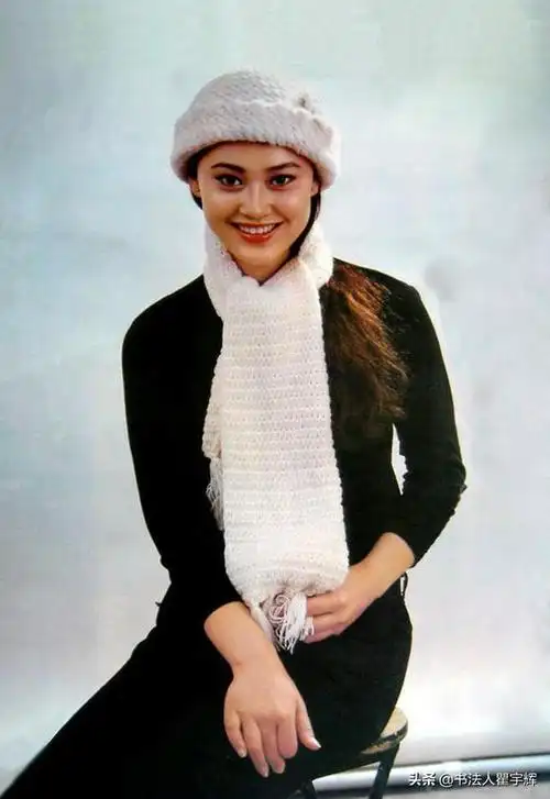 宋佳一代影后12张少女时期的老照片有着摄人心魄的魅力