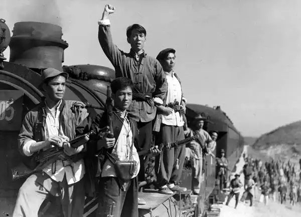 《铁道游击队》