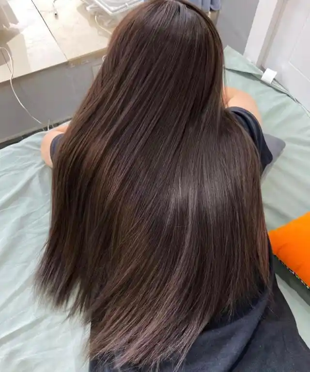 头发毛躁干枯这4个小妙招坚持用两个星期头发越来越柔顺