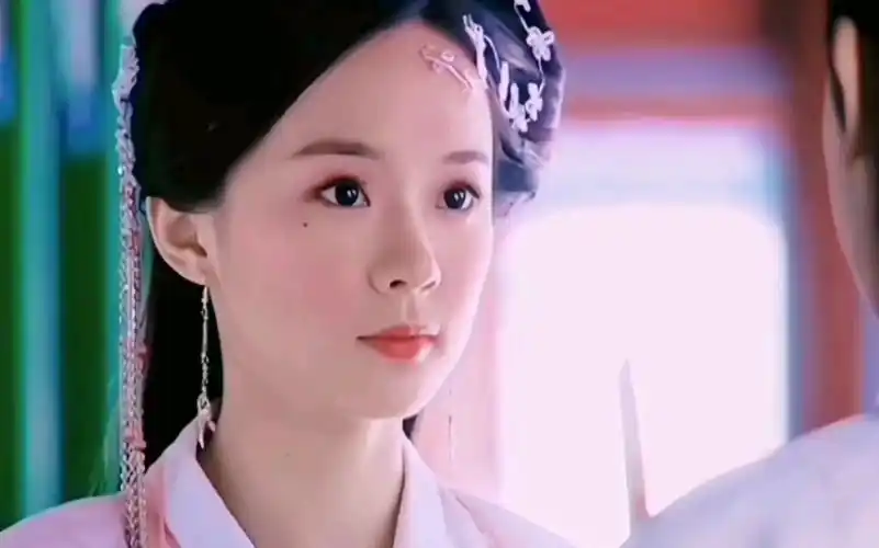 早期的霍思燕真的好美,好清纯啊!