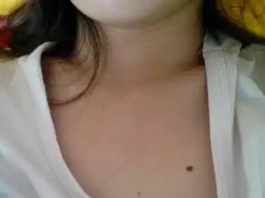 胸前有痣代表什么胸前有痣的人