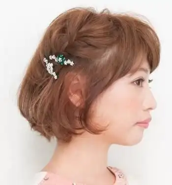 波波头编发发型图片演绎夏日清爽风潮