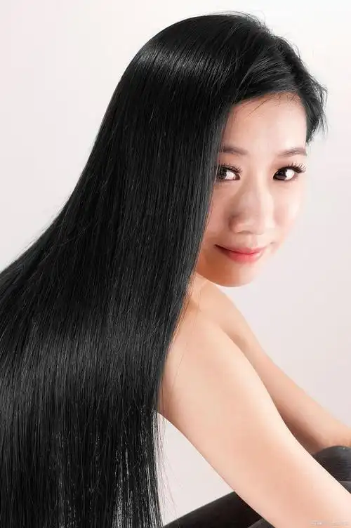 拥有一头秀发,可以为个人形象加分不少,要怎么才能称得上是秀发?