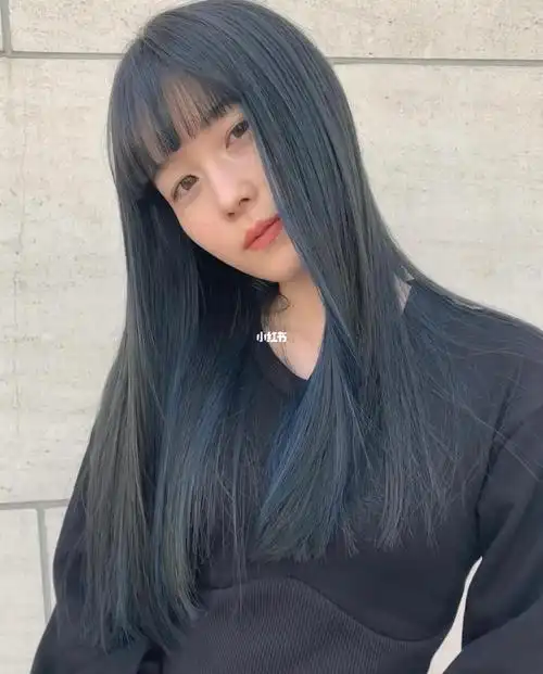 这个夏天这样染 好看又低调 双色挑染