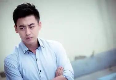 1少年派蒋昱文扮演者