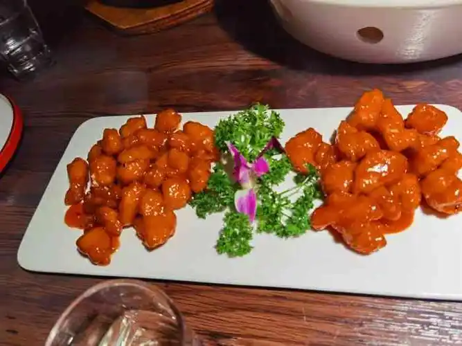 小资范er餐吧-"菜品非常好吃,服务也好.炒菜头炒错了,又.