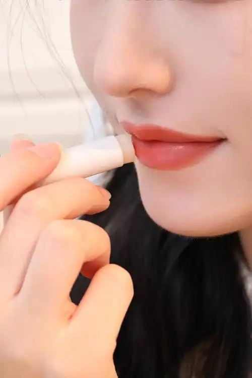 张艺兴曼秀雷敦品牌代言人##张艺兴出道日共贺曼秀雷敦135年