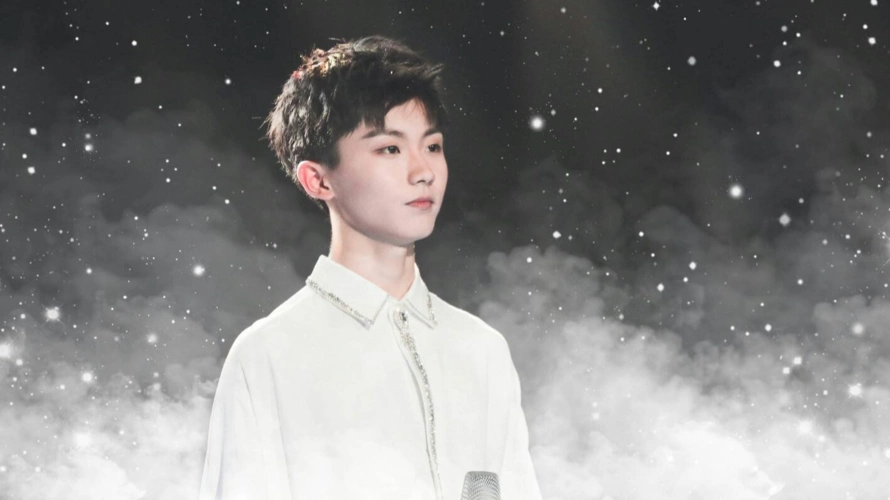 台风少年团出道,马嘉祺经典演唱名场面英气十足!