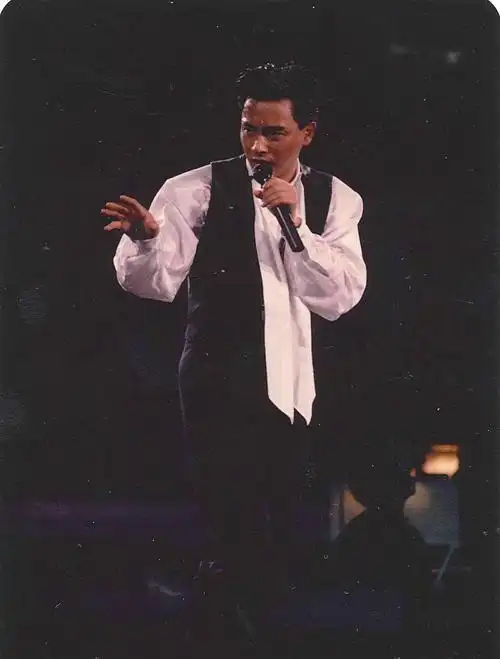 张国荣演唱会经典图集