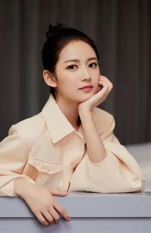 陈钰琪清爽利落活动写真图片78