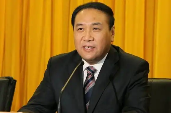 李万才辞去大连市市长职务肖盛峰任代理市长