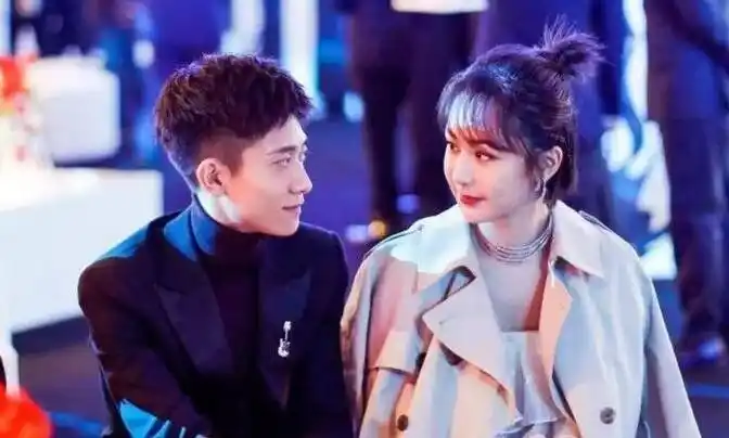 北京女明星杨紫,湖南男明星张艺兴,会在一起吗? - 知乎