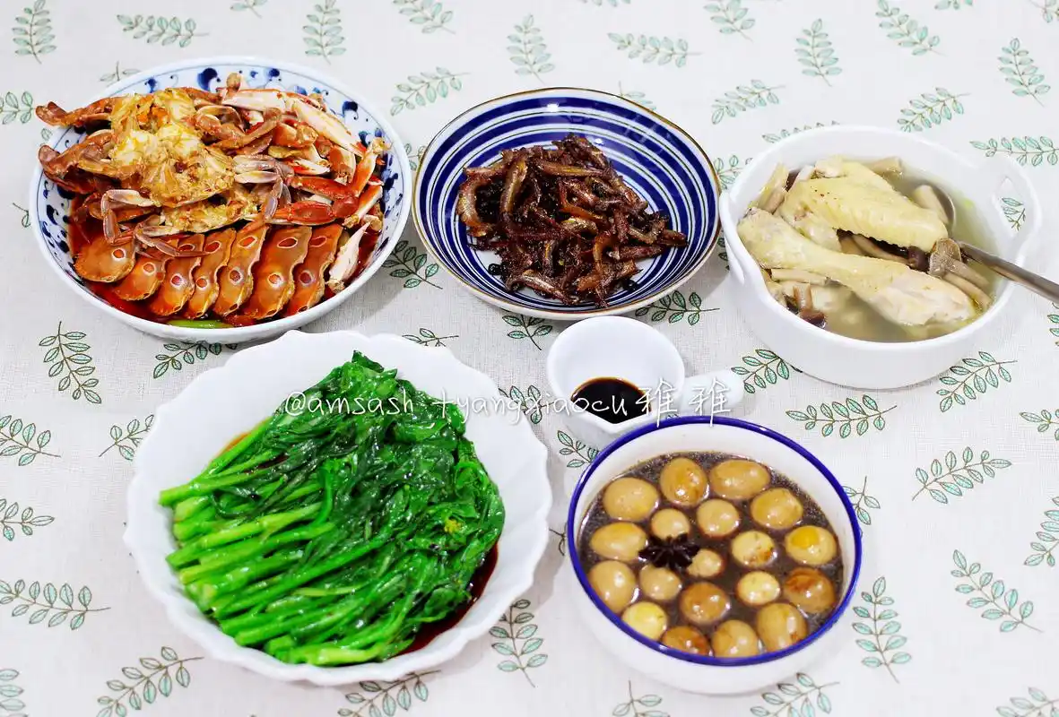 一家四口的家常菜,四菜一汤,荤素搭配营养均衡,都是家人爱吃的