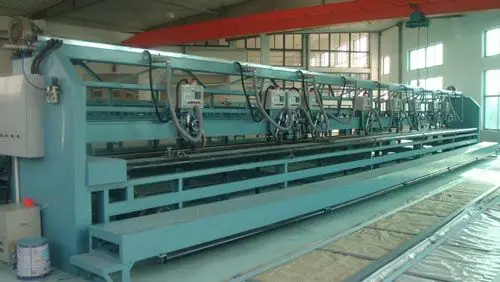 篷布热合机www.zhitongjixie.com