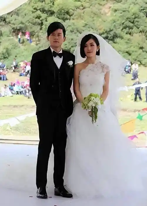 张杰和谢娜,10年婚姻就是一场博弈,他们的婚姻远比你想得更心酸