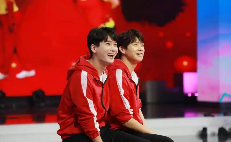 12年绯闻不断,公开表白杨幂,这个男人真不简单_魏大勋_尼坤_刘筱筱