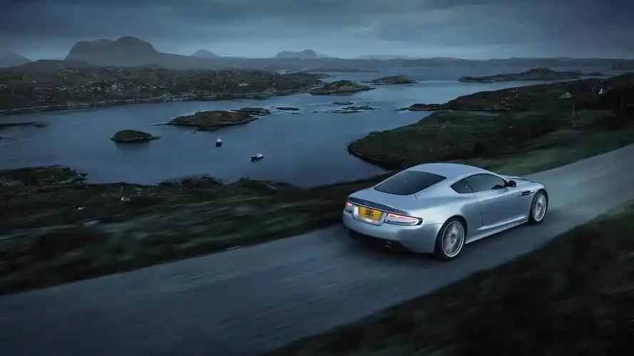 高清晰阿斯顿马丁顶级跑车壁纸---酷图编号5