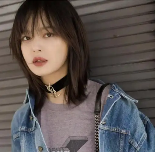 清纯发型中长发编发,气质发型女中长发编发