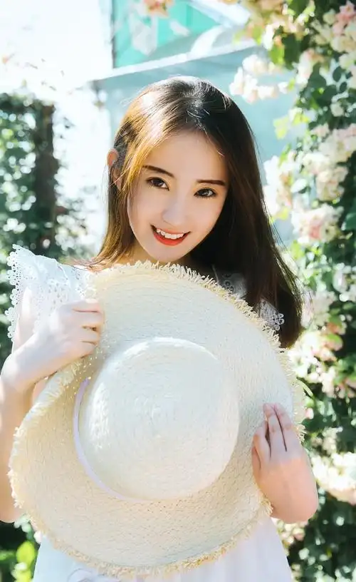 高颜值美女性感妩媚诱惑写真