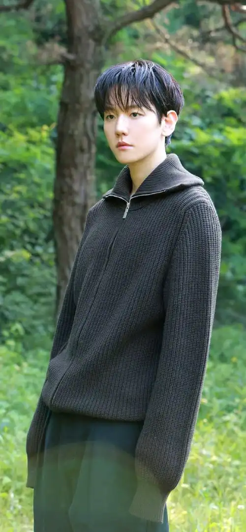 边伯贤 · dazed behind photo 壁纸