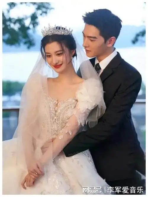 辛芷蕾向杨洋诚挚道歉,展现娱乐圈的真诚与尊重!