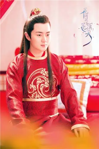 花谢花飞花满天余少群古装进梨园眉目如画韵味十足