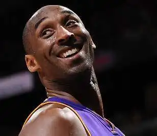 科比24℃的微笑,很温暖,很甜蜜!