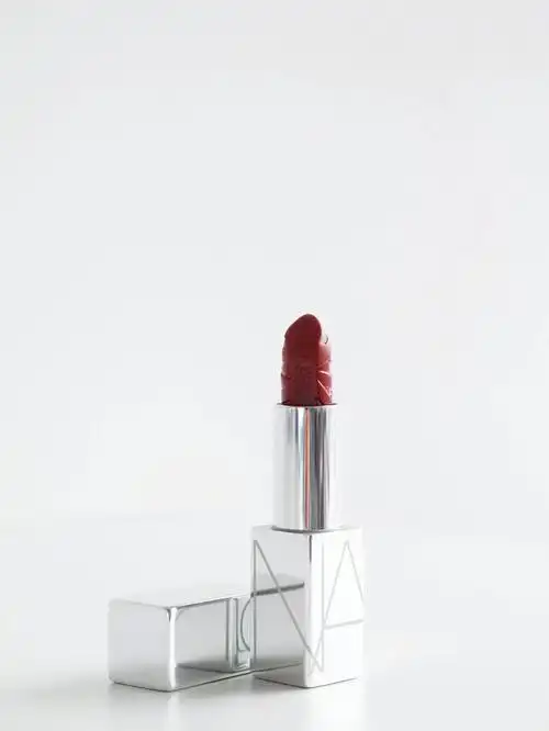 银色小方砖nars这口红真能处