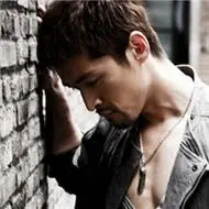 大叔头像男沧桑大叔型成熟沧桑的男生头像图片