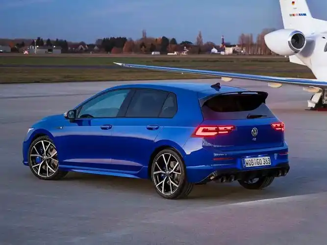 性能至上 聊聊2022 大众高尔夫r(mk8)