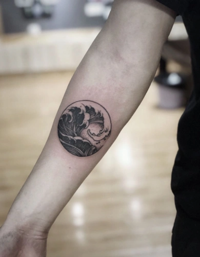 2020最新个性手臂海浪纹身图片大全28