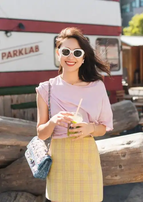 十套夏装搭配简单时尚的穿搭方案让你舒适时髦凉爽三不误